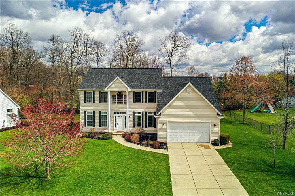 9294 Via Cimato Drive, Clarence, NY 14032 Buffalo NY Homes For Sale